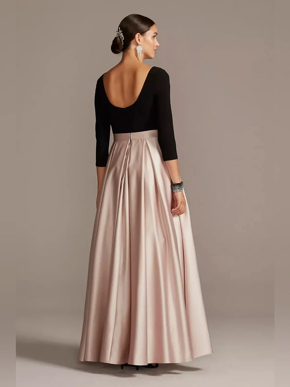 BETSY AND ADAM
Scoop Bodice 3/4 Sleeve Gown with Satin Skirt - Picture 2 of 10